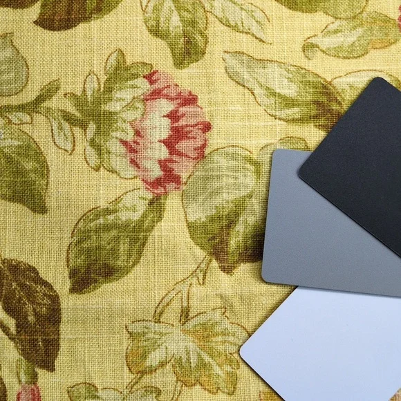 Crown Sunflower Yellow Floral Linen Blend Fabric - Picture 3 of 3